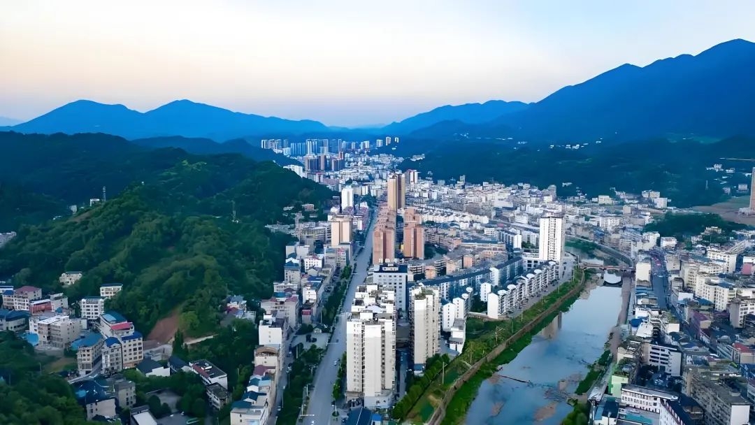 凈松一體式糧倉空調(diào)助力張家界桑植建設綠色糧倉